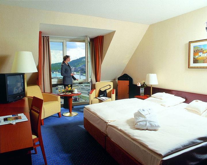 Maritim 4*